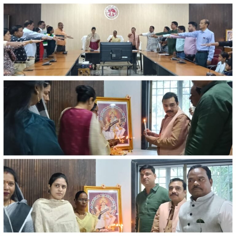 कल से शुरू होगा पांच दिवसीय दद्दा जी प्राण प्रतिष्ठा महोत्सव, मंदिर में दद्दा जी की विग्रह की होगी स्थापना, भजन गायक संजो बघेल देंगी भक्ति रस की प्रस्तुति, महा रुद्राभिषेक का रहेगा आयोजन 17 IMG 20251108 WA0028